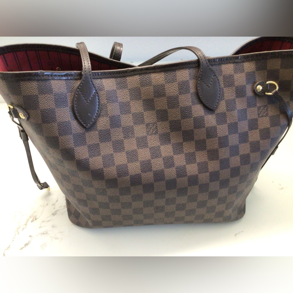 Louis Vuitton Damier Neverfull MM Tote Bag - Picture 2 of 16